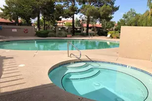 8625 E Belleview Pl, Scottsdale, AZ 85257 - Photo 11