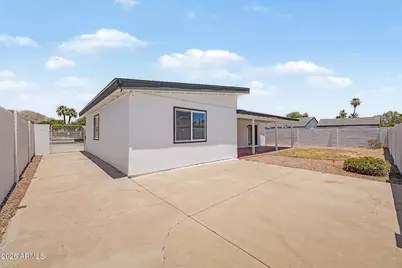 2447 E Larkspur Drive, Phoenix, AZ 85032 - Photo 33