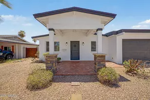 2447 E Larkspur Dr, Phoenix, AZ 85032 - Photo 9