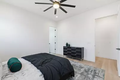 2009 E Don Carlos Avenue, Tempe, AZ 85281 - Photo 21
