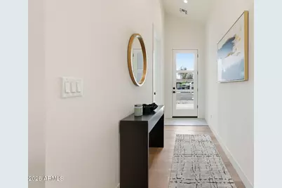 2009 E Don Carlos Avenue, Tempe, AZ 85281 - Photo 5