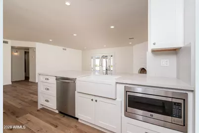 6016 E Evans Drive, Scottsdale, AZ 85254 - Photo 3