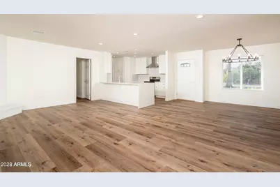 6016 E Evans Drive, Scottsdale, AZ 85254 - Photo 5
