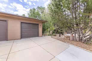 2296 N Earle Dr, Flagstaff, AZ 86004 - Photo 27