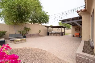 2957 N Riley Ct, Buckeye, AZ 85396 - Photo 35