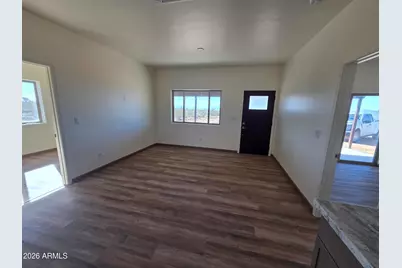 14176 S Nash Road, Yucca, AZ 86438 - Photo 7