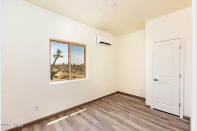 14176 S Nash Road, Yucca, AZ 86438 - Photo 17