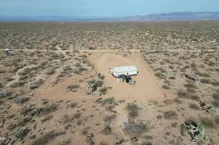 14176 S Nash Rd, Yucca, AZ 86438 - Photo 21