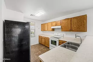 11417 W Amber Trail, Surprise, AZ 85378 - Photo 9
