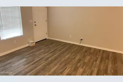194 E Watson Place, Casa Grande, AZ 85122 - Photo 5