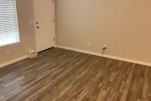 194 E Watson Pl, Casa Grande, AZ 85122 - Photo 5