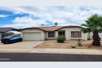 7425 W Jenan Drive, Peoria, AZ 85345 - Photo 1