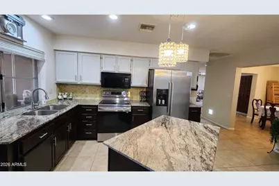7425 W Jenan Drive, Peoria, AZ 85345 - Photo 31