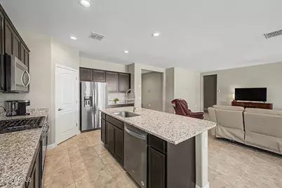29981 W Earll Drive, Buckeye, AZ 85396 - Photo 9