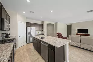 29981 W Earll Dr, Buckeye, AZ 85396 - Photo 9