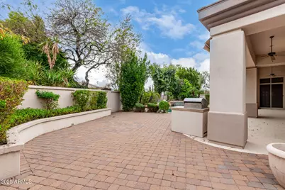 8317 E Feathersong Lane, Scottsdale, AZ 85255 - Photo 17