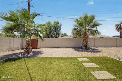 7537 E Latham Street, Scottsdale, AZ 85257 - Photo 23