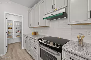 15784 W Georgia Dr W, Surprise, AZ 85379 - Photo 17