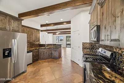 3725 W Long Drive, Eloy, AZ 85131 - Photo 11