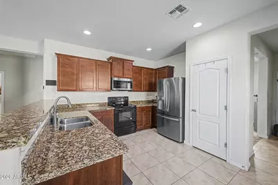 24635 W Romley Road, Buckeye, AZ 85326 - Photo 13