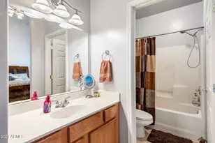 869 S Hunters Run, Show Low, AZ 85901 - Photo 13