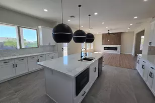 10114 S 43rd Ave, Laveen, AZ 85339 - Photo 1