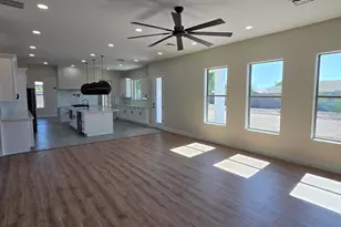 10114 S 43rd Ave, Laveen, AZ 85339 - Photo 7