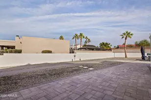 660 Hagen Dr, Lake Havasu City, AZ 86406 - Photo 45