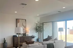 6880 S Crosscreek Dr, Chandler, AZ 85249 - Photo 5