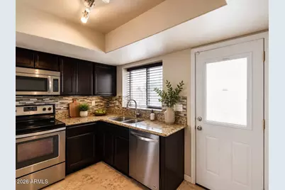 17842 N 41st Drive, Glendale, AZ 85308 - Photo 9