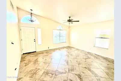 3527 E Kristal Way, Phoenix, AZ 85050 - Photo 3