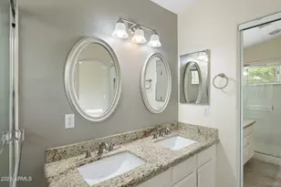 3527 E Kristal Way, Phoenix, AZ 85050 - Photo 37
