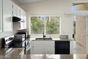 3527 E Kristal Way, Phoenix, AZ 85050 - Photo 15