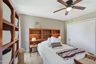 10333 W Highwood Lane, Sun City, AZ 85373 - Photo 19