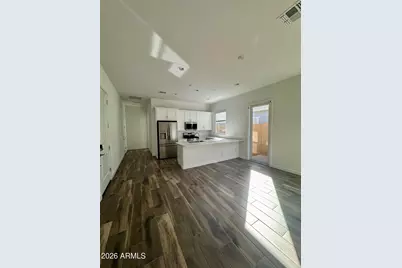 3173 W Peak View Road, Phoenix, AZ 85083 - Photo 17