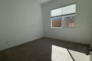 3173 W Peak View Rd, Phoenix, AZ 85083 - Photo 21