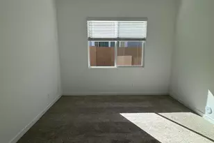 3173 W Peak View Rd, Phoenix, AZ 85083 - Photo 25