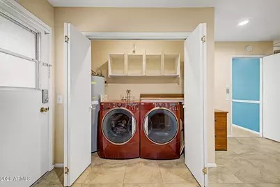 11426 N Blue Ridge Drive, Sun City, AZ 85351 - Photo 27