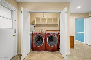 11426 N Blue Ridge Dr, Sun City, AZ 85351 - Photo 27