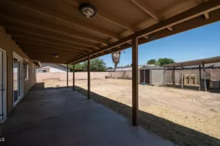 7727 W Earll Dr, Phoenix, AZ 85033 - Photo 33