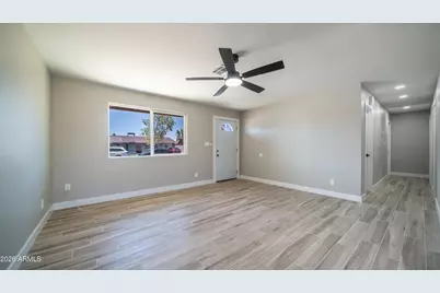 7727 W Earll Drive, Phoenix, AZ 85033 - Photo 7