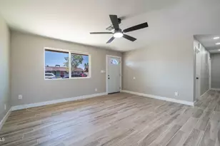 7727 W Earll Dr, Phoenix, AZ 85033 - Photo 7