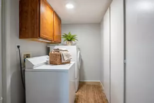 1732 E Baker Dr, Tempe, AZ 85282 - Photo 13