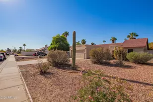10096 N 63rd Ave, Glendale, AZ 85302 - Photo 5