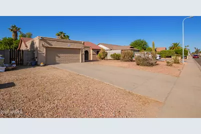 10096 N 63rd Avenue, Glendale, AZ 85302 - Photo 3
