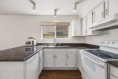 5246 W Boston Way, Chandler, AZ 85226 - Photo 15