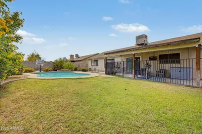 3073 W Country Club Terrace, Phoenix, AZ 85027 - Photo 31