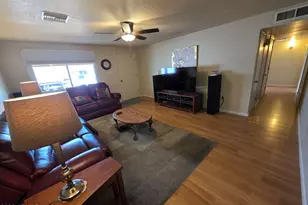 14008 N 37th Pl, Phoenix, AZ 85032 - Photo 5