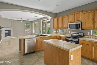 4129 E Clubview Drive, Gilbert, AZ 85298 - Photo 9