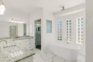 8638 E Dahlia Dr, Scottsdale, AZ 85260 - Photo 21
